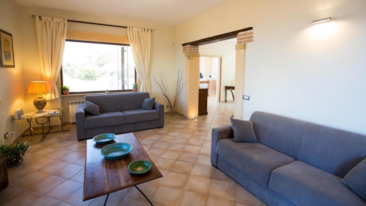 Villa Provenza 12&4, Emma Villas Cefalu Bagian luar foto