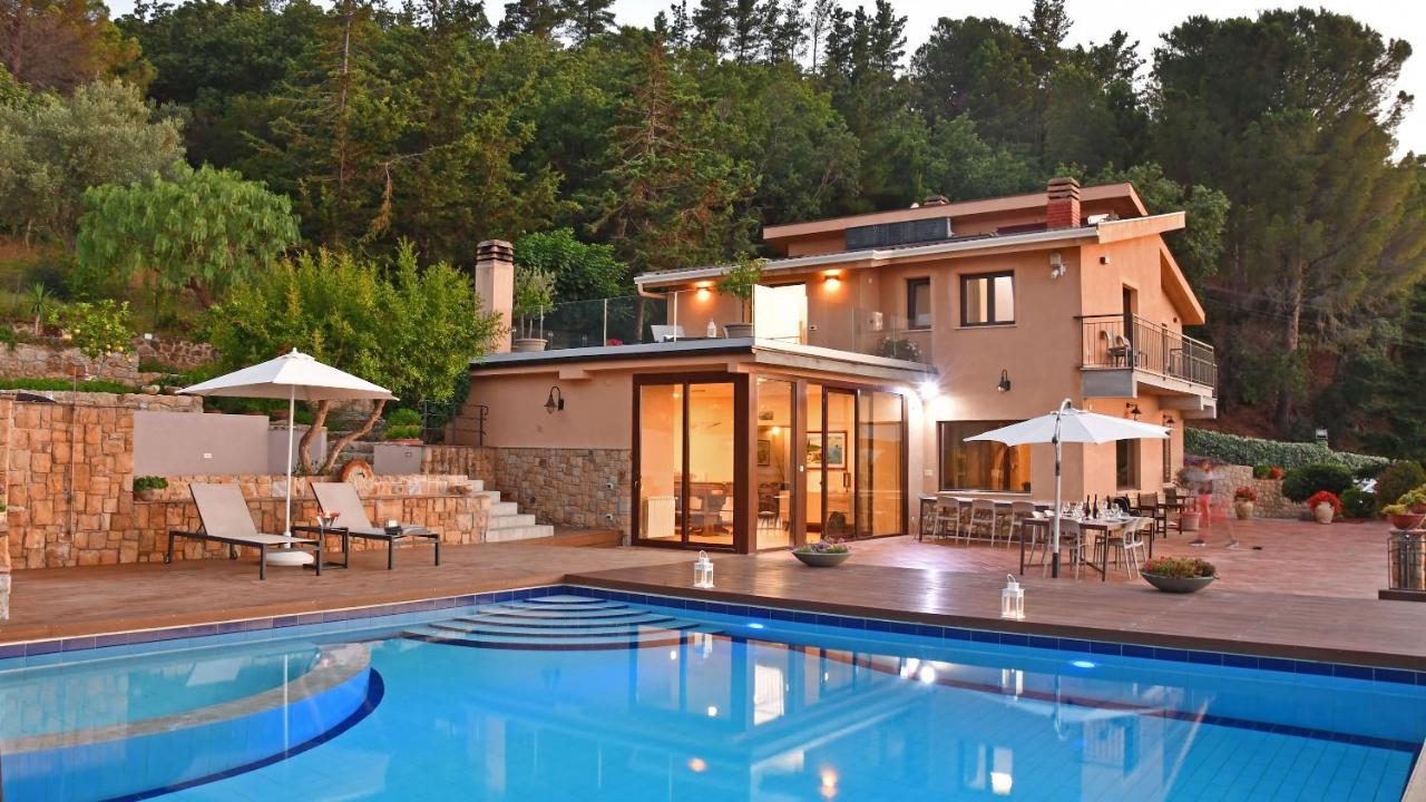 Villa Provenza 12&4, Emma Villas Cefalu Bagian luar foto
